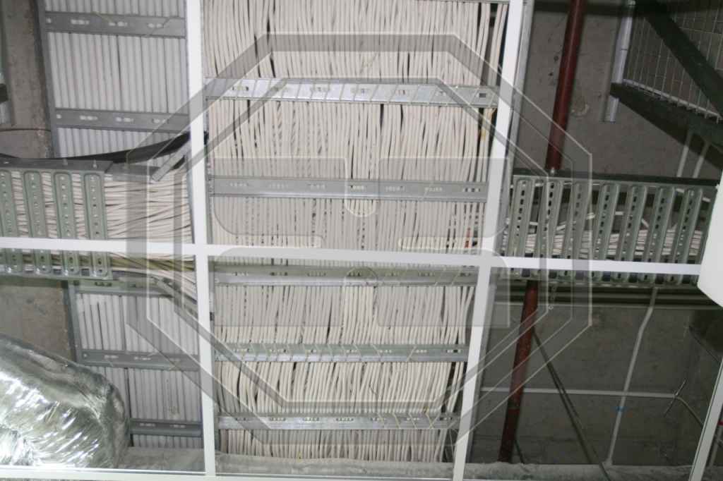 Cable-Ladder---Building